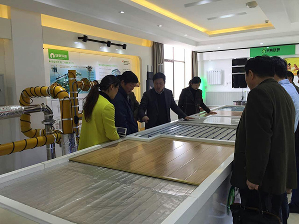 領(lǐng)導(dǎo)來訪1 領(lǐng)導(dǎo)來訪1