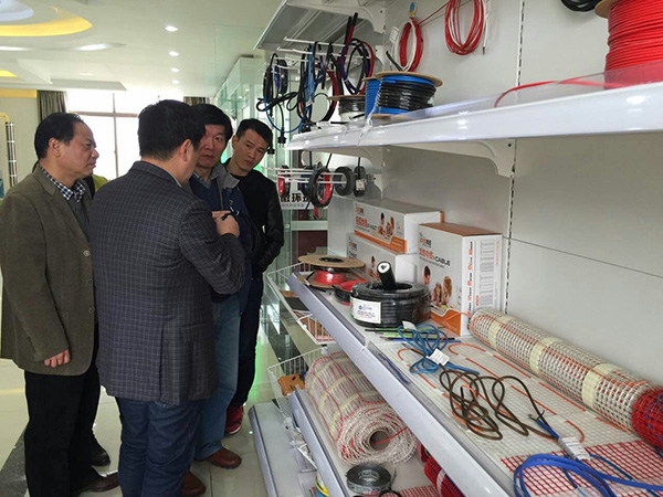 環(huán)瑞外貿(mào)產(chǎn)品展示臺(tái) 環(huán)瑞外貿(mào)產(chǎn)品展示臺(tái)