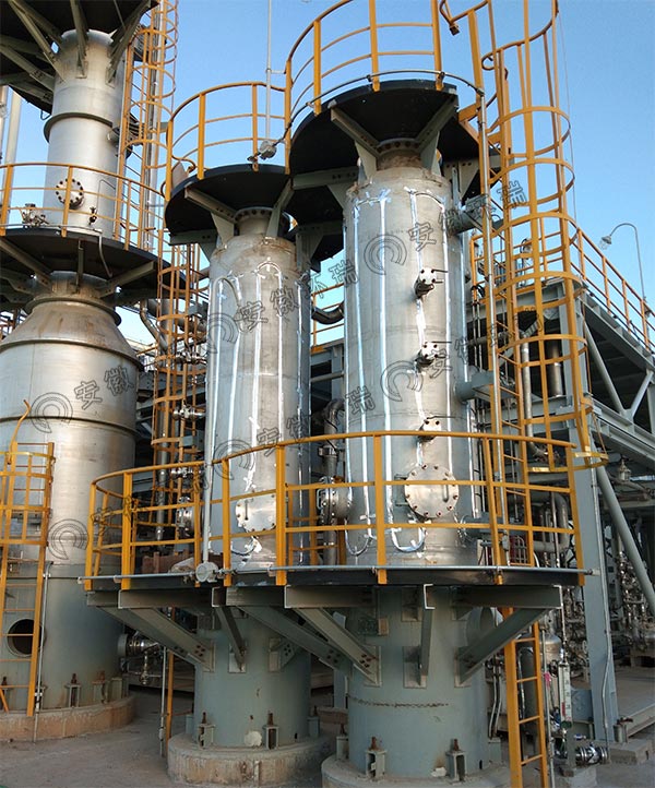 LNG應(yīng)急儲(chǔ)備站管道電伴熱保溫 LNG應(yīng)急儲(chǔ)備站管道電伴熱保溫