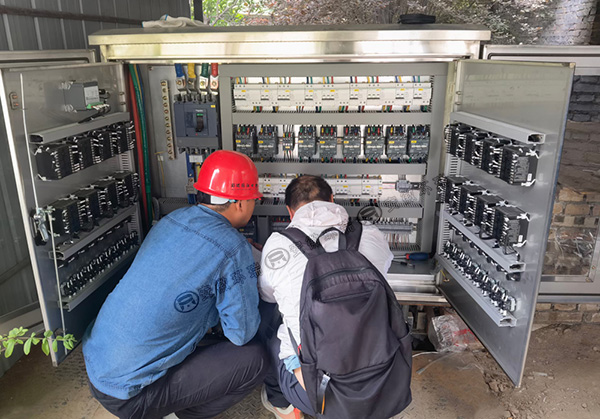 陜西新南方石油電伴熱安裝圖1 陜西新南方石油電伴熱安裝圖1